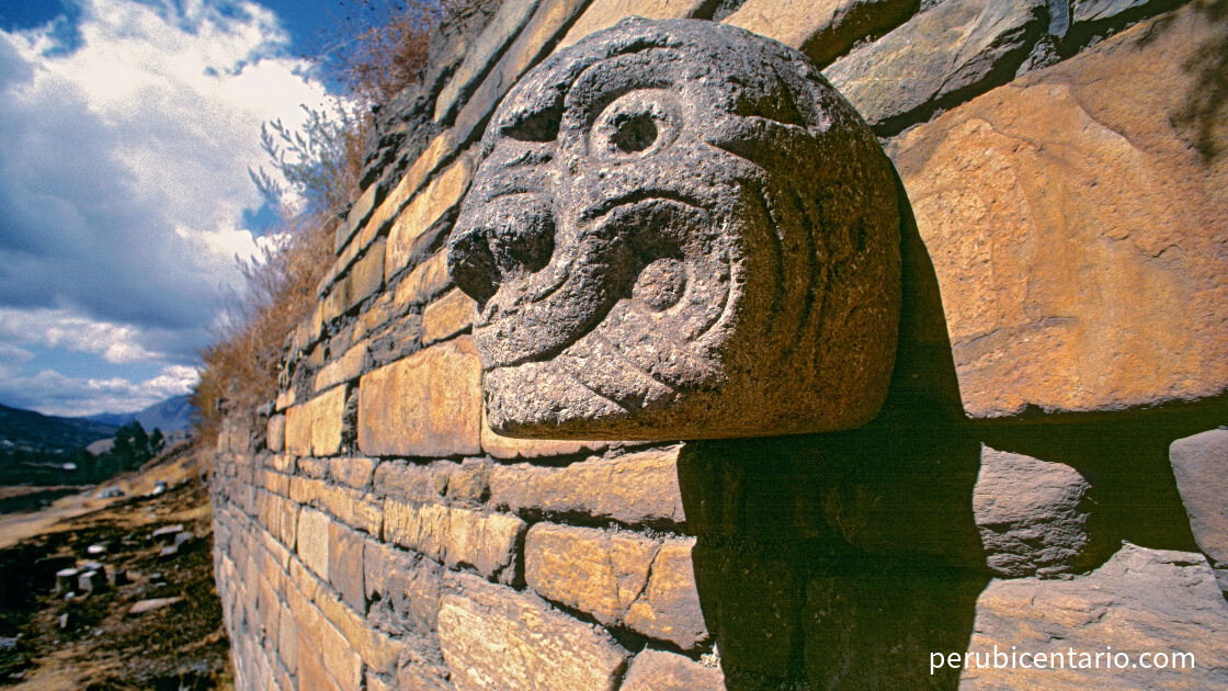 Chavín de Huántar lugares turísticos de Perú